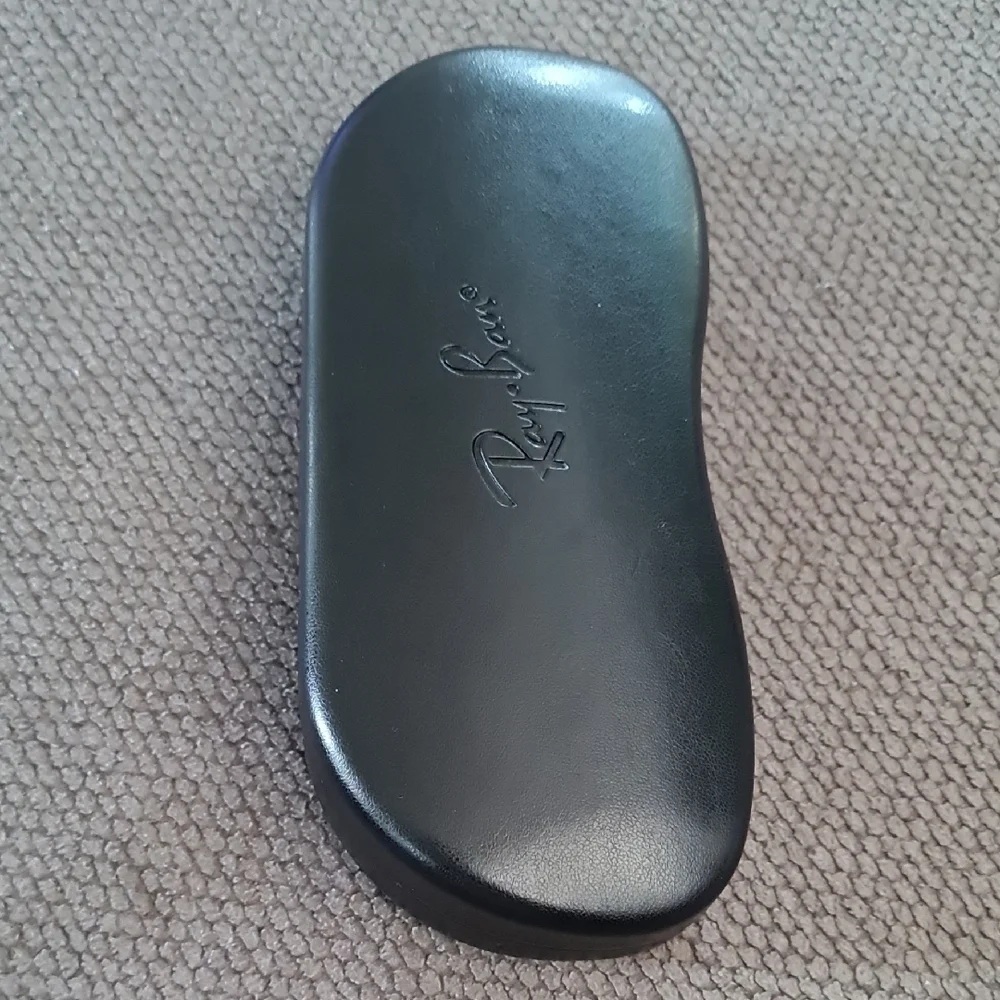 Scott-Harris Clear Frame Glasses with Black Ray-Ban Case
